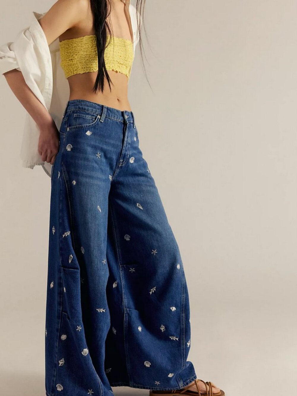 SOLD OUT We The Free Westward Embroidered Jeans, size 26